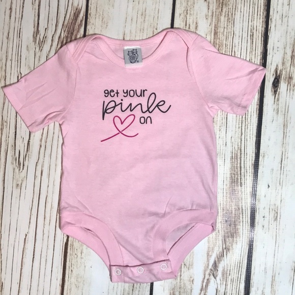 Baby One Piece Bodysuit 12 Mos. Pink Breast Cancer - Picture 1 of 4